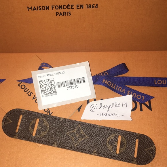 Louis Vuitton Strap Pad - Picture 5 of 9